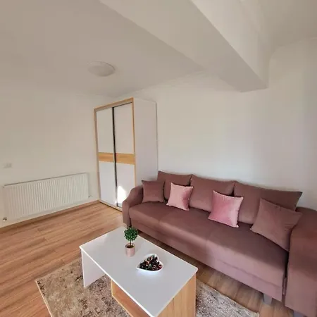 Apartament Sara Campus View *